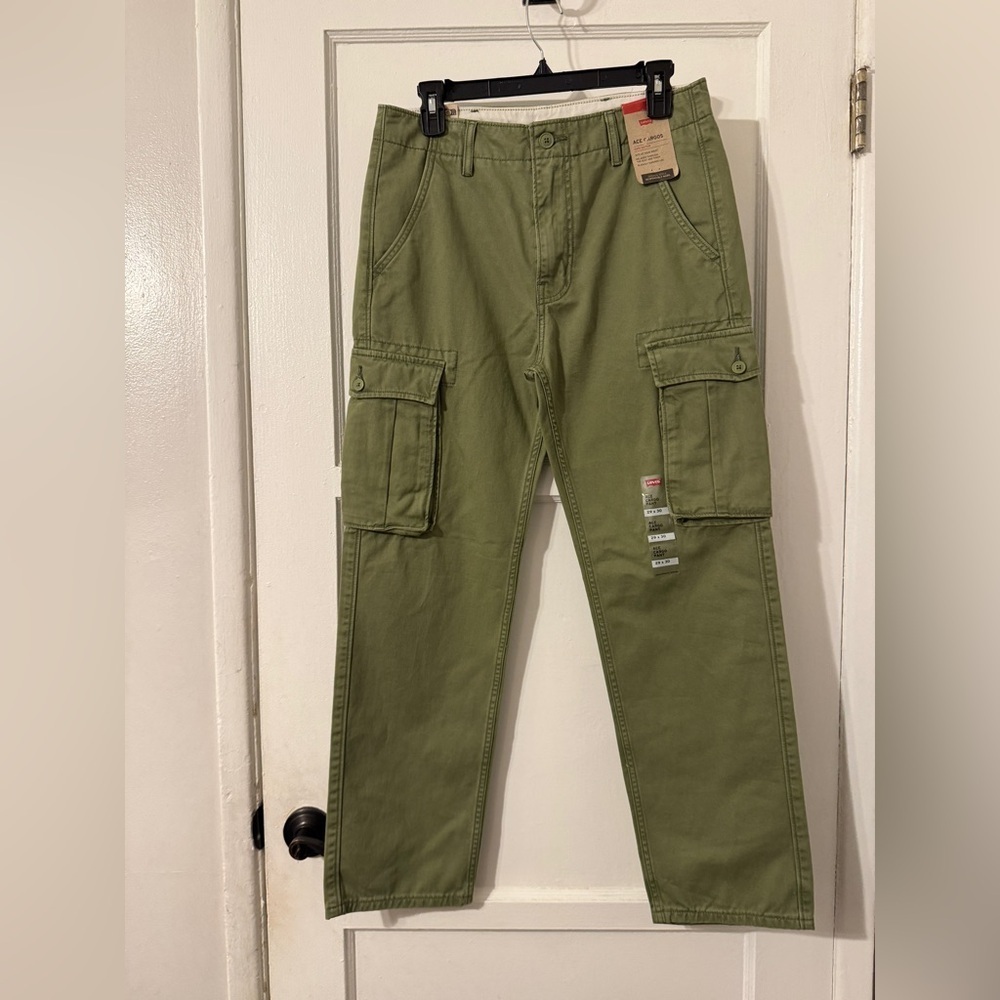 Levi’s Ace Cargos pants 29x30